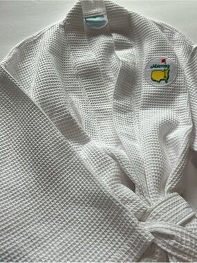 Masters White Waffle Weave Spa Robe with Embroidered Patch